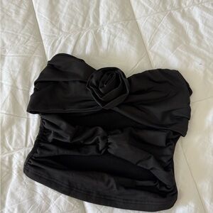 SHEIN Black Strapless Top with Floral Detail